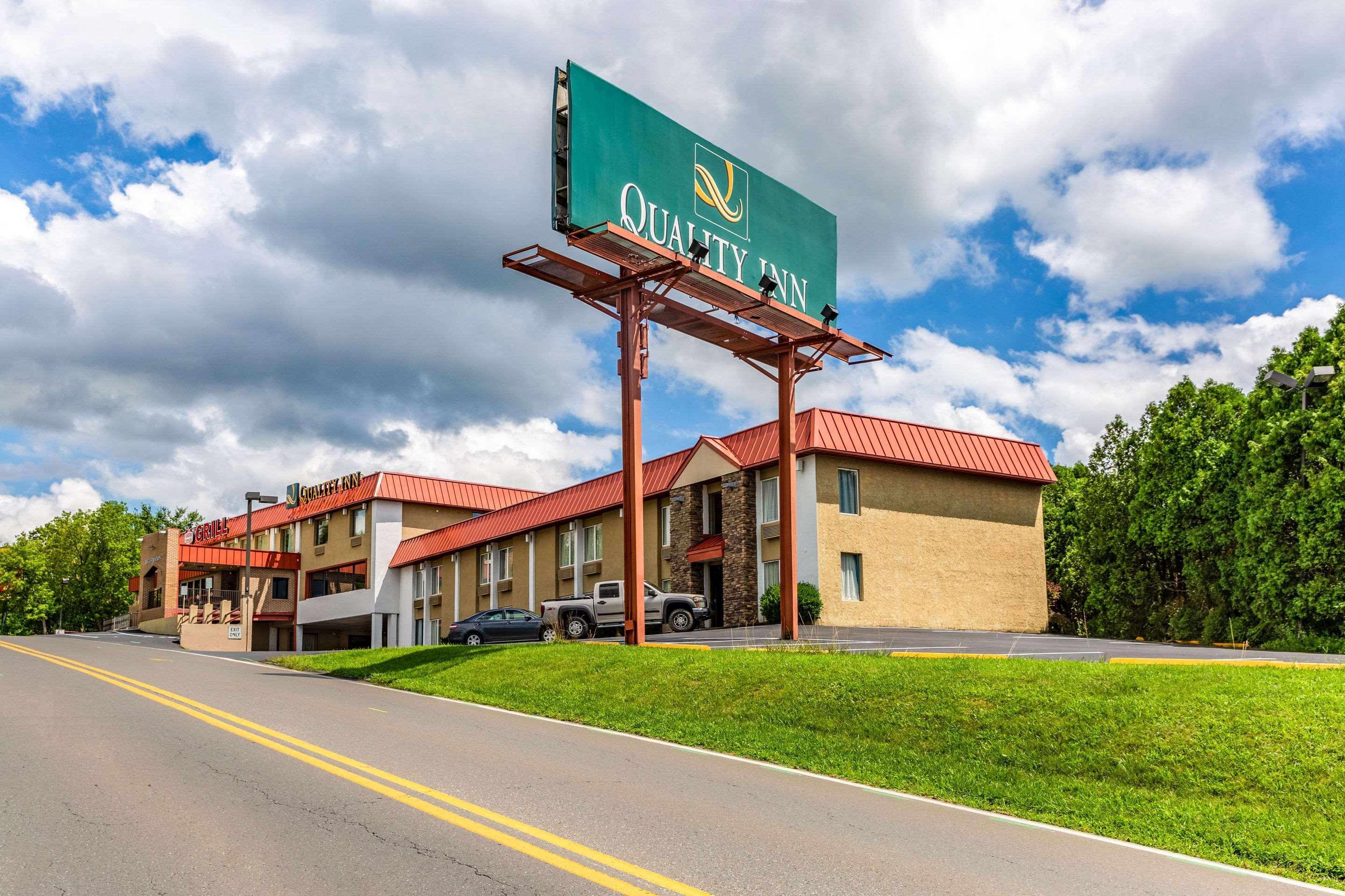 Quality Inn East Stroudsburg - Poconos Dış mekan fotoğraf