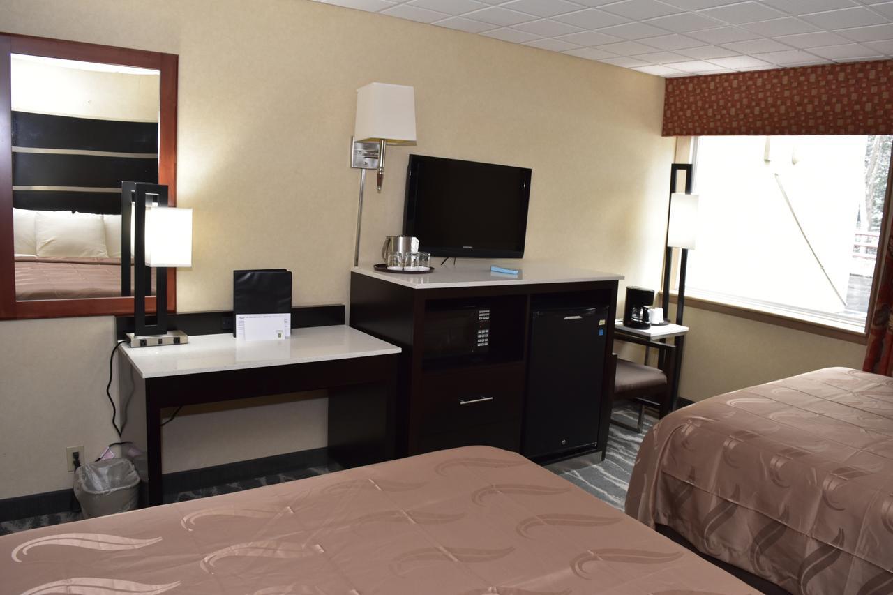 Quality Inn East Stroudsburg - Poconos Dış mekan fotoğraf